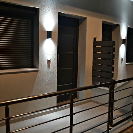 Savvas & Katerinas Appartments ネオス・マルマラス エクステリア 写真
