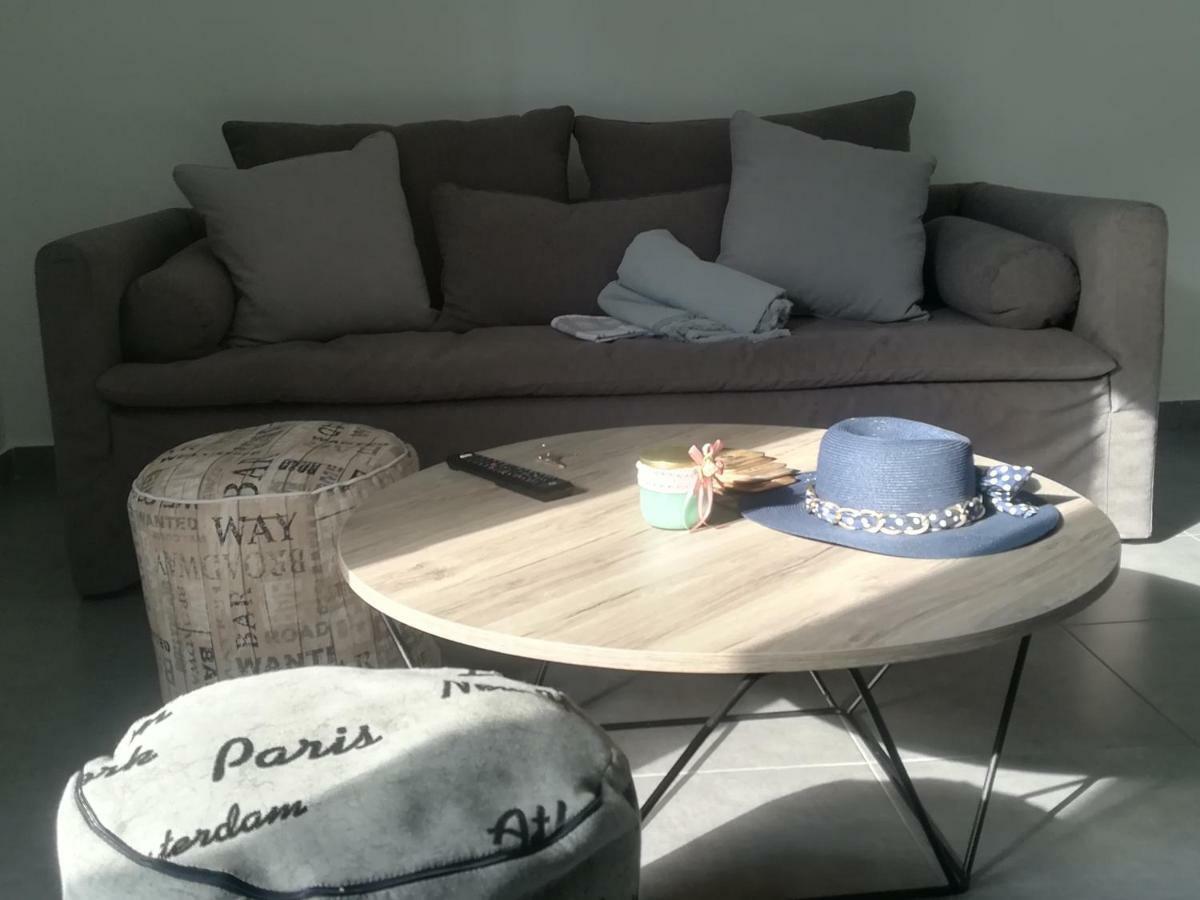 Savvas & Katerinas Appartments ネオス・マルマラス エクステリア 写真